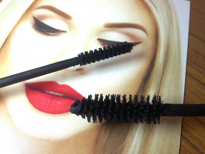 Натуральные реснички с Inglot Long & Curly Mascara black