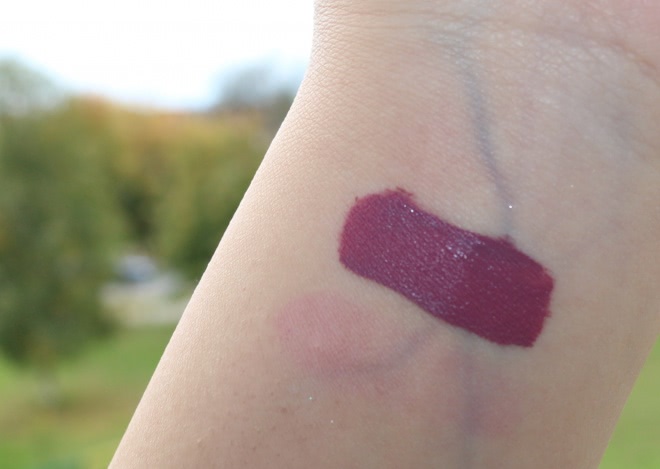 Seventeen All Day Lip Color Жидкая помада-блеск для губ №11 Rose Lilac и №20 Exotic Lila