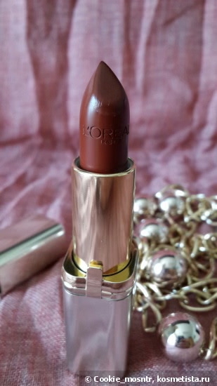 Шоколадная помада L'oreal Color Riche в оттенке 703 Oud Obsession