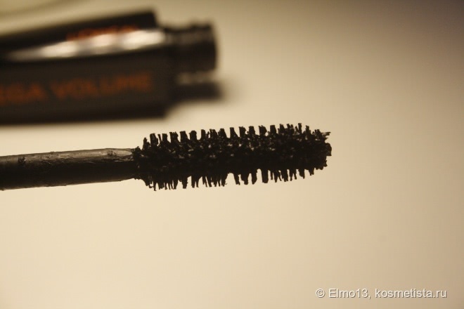Пушистые ресницы с L'Oreal Mega Volume Miss Hippie black