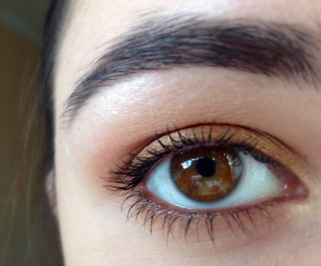 Wet 'n' Wild Color Icon Eyeshadow Trio: Walking on Eggshells, Sweet as Candy, I'm Getting Sunburned