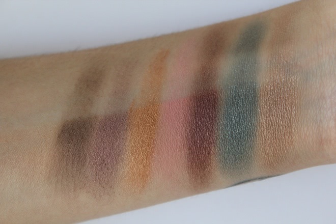 Essence I love stage eyeshadow base