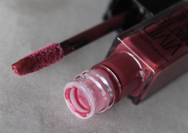 Maybelline Vivid Matte Liquid 45 Possessed Plum