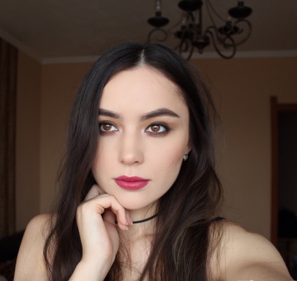 Maybelline Vivid Matte Liquid 45 Possessed Plum