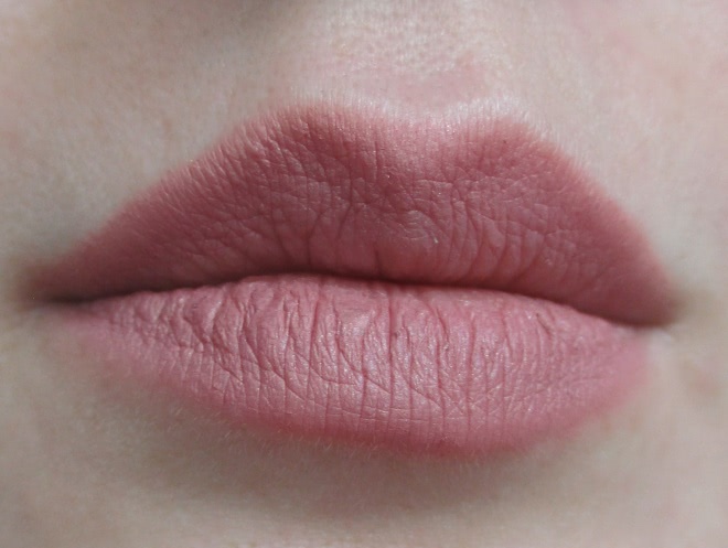 Настолько ли хорош карандаш для губ от catrice в оттенке 150 vintage rose, как его малюют?