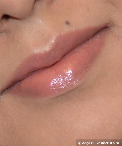 YSL Rouge Volupte Shine Lipstick №9 Nude in Private