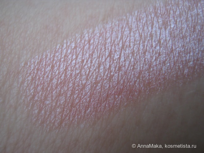 Я в восторге от себя. И от Maybelline. Увлажняющая губная помада Maybelline Hydra Extreme 131 Metallic Mauve