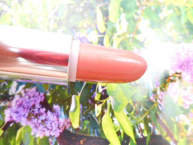 Воздушная фея от Rimmel lasting finish оттенке 070
