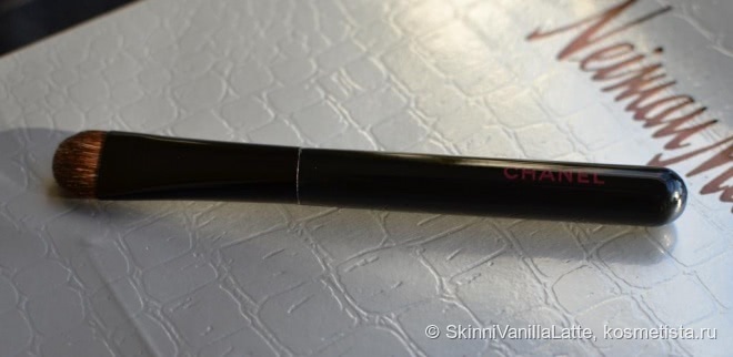 Les Mini de Chanel Brush set