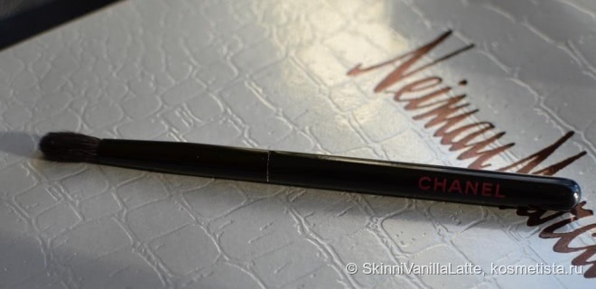 Les Mini de Chanel Brush set