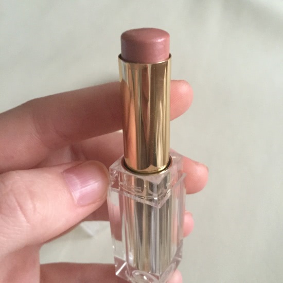 Объем губ с помадой Oriflame Giordani Gold Voluptuous Lipstick