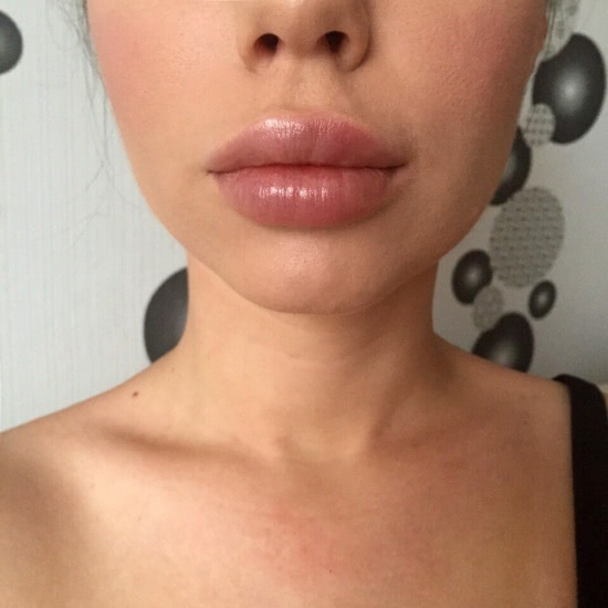 Объем губ с помадой Oriflame Giordani Gold Voluptuous Lipstick