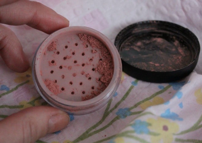 Ты совершенна, естественна, красива с макияжем от KM cosmetics