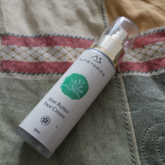 Уход от AlpStories: Гель для умывания Cleansing Gel Sage & Mint и Крем для лица Aloe Butter Face Cream