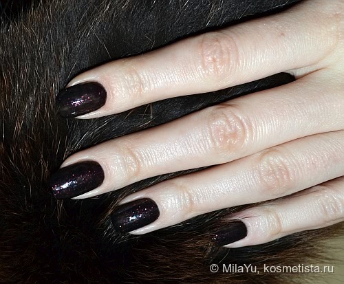 Красное на черном с лаком OPI Nail Laquer NL C17 Today I Accomplished Zero