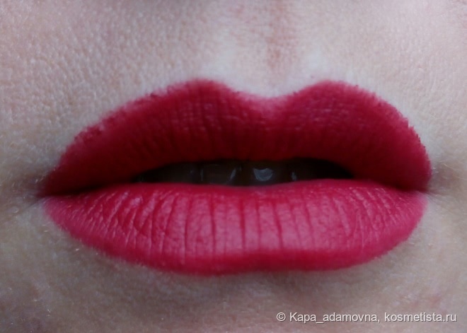 Мои красные губы с Deborah Rossetto Atomic Red в оттенке #05