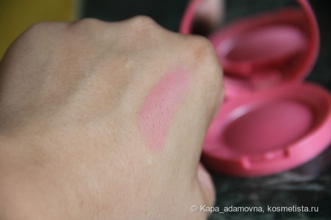 Конфетка для щечек - W7 Candy Blush Angel Dust
