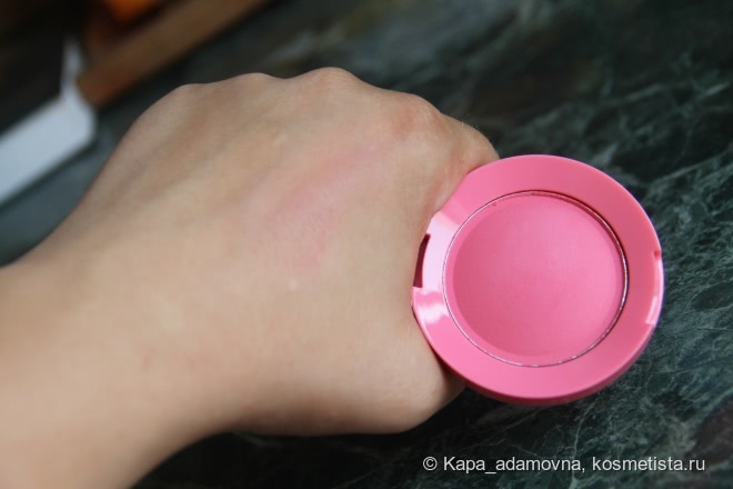 Конфетка для щечек - W7 Candy Blush Angel Dust