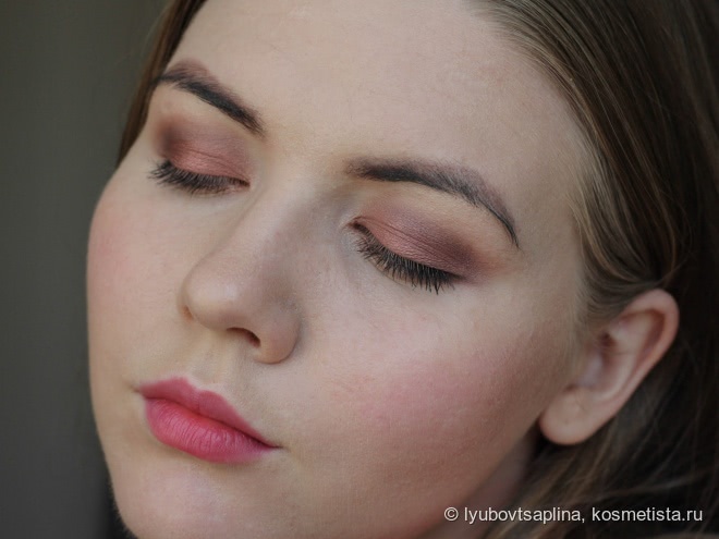 The Balm Stainiac Tinted Hint of Tint