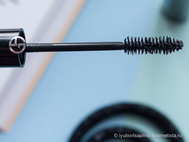 Eyes to kill Excess Mascara Giorgio Armani 01