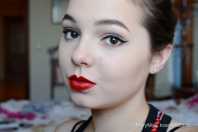 MAC Matte Lipstick Russian Red