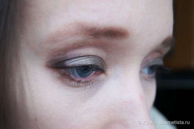 Maybelline New York Colorama Eyeshadow 40 Uptown Bronze — любимые тёплые тени