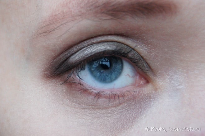 Maybelline New York Colorama Eyeshadow 40 Uptown Bronze — любимые тёплые тени