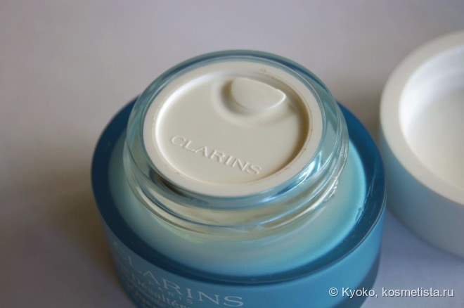 Несколько месяцев с Clarins — большой уходовый пост. От пергамента к почти здоровой коже