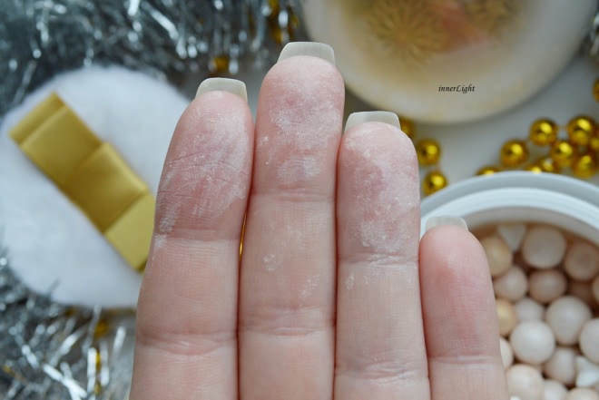 Ближе к звездам с Guerlain Meteorites Flocons Enchantes Poudre Sublimatrice Light-Enhancing Powder