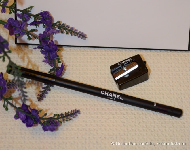 Восхитительный дуэт: Chanel Le Crayon Khol Intense Eye Pencil 17 Rouge Noir и Chanel Le Volume De Chanel 30 Prunе