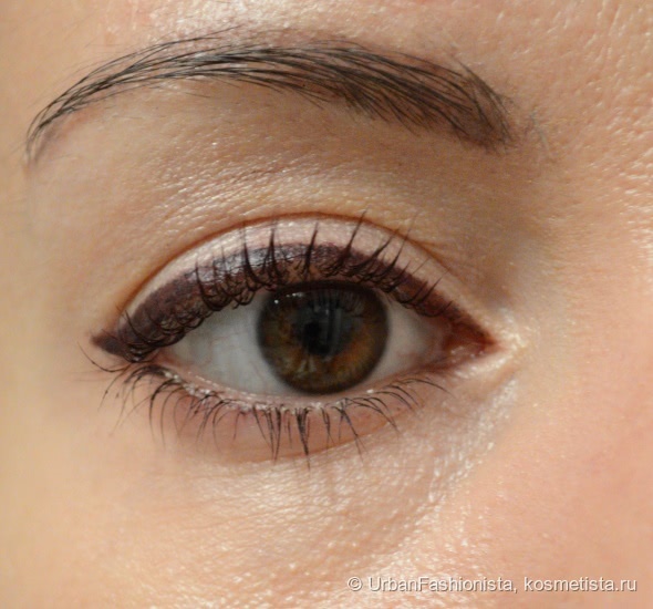 Восхитительный дуэт: Chanel Le Crayon Khol Intense Eye Pencil 17 Rouge Noir и Chanel Le Volume De Chanel 30 Prunе