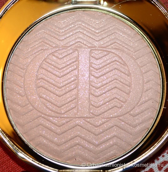 Мой идеальный хайлайтер Dior Diorific State Of Gold Illuminating Pressed Powder