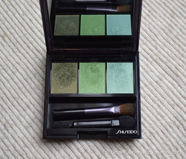 Shiseido Luminizing Satin Eye Color Trio, #GR 305 Jungle