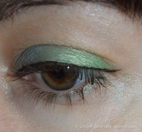 Shiseido Luminizing Satin Eye Color Trio, #GR 305 Jungle