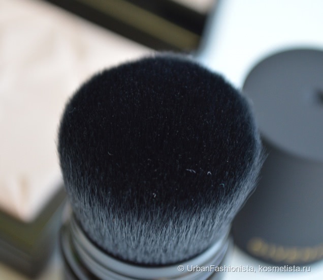 Сияние изнутри с Givenchy Les Saisons Healthy Glow Powder, #00 Moonlight Saison + бонусная кисть