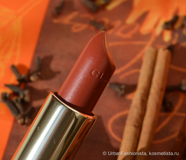 Медовая осень: Clarins Joli Rouge Moisturizing Long-Wearing Lipstick в оттенке #737 Spicy Cinnamon