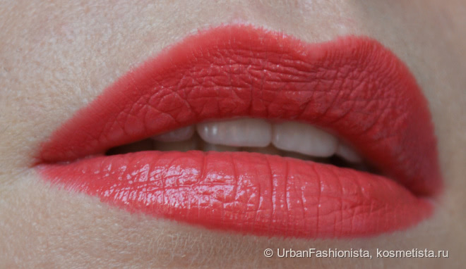 Помада c сюрпризом: Shiseido Rouge Rouge Lipstick в оттенке RD306 Liaison