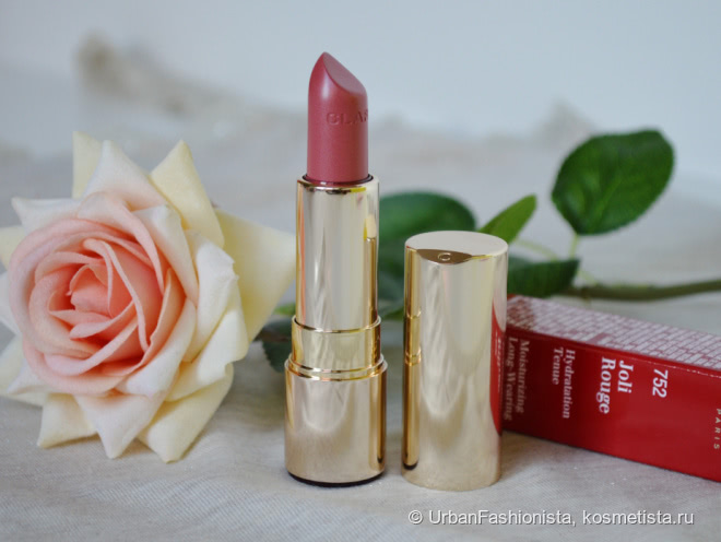Идеальный зимний нюд. Clarins Joli Rouge Moisturizing Long-Wearing Lipstick в оттенке #752 Rosewood