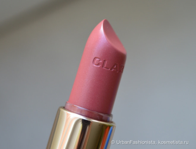 Идеальный зимний нюд. Clarins Joli Rouge Moisturizing Long-Wearing Lipstick в оттенке #752 Rosewood