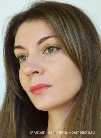 Весенняя зелень: тени Dior Diorshow Mono Professional Eye Shadow Spectacular Effects & Long Wear в оттенке #480 Nature