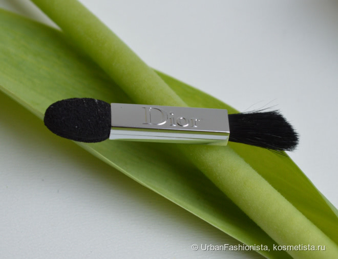 Весенняя зелень: тени Dior Diorshow Mono Professional Eye Shadow Spectacular Effects & Long Wear в оттенке #480 Nature