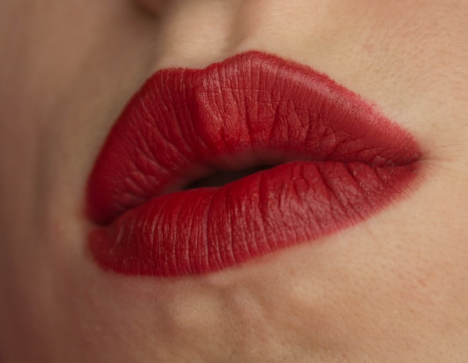 Матовая помада Mat Lip Stylo Make-up factory #29 Pure red