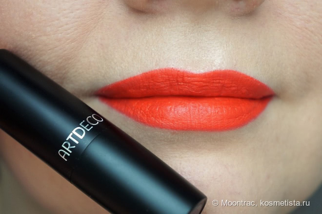 Матовая помада Artdeco Perfect Mat Lipstick оттенок №112 Orangey Red