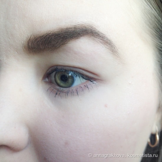 Помада для бровей Maybelline Brow Drama Pomade Crayon Medium Brown