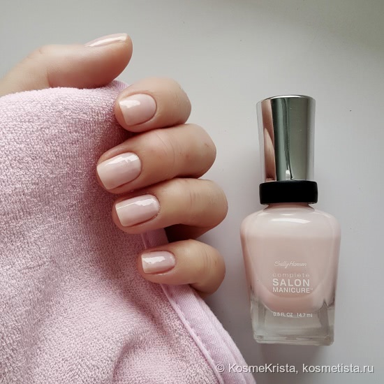 2 таких разных нюда от Sally Hansen Miracle Gel #160 Pinky Promise и Complete Salon Manicure #175 Arm Candy