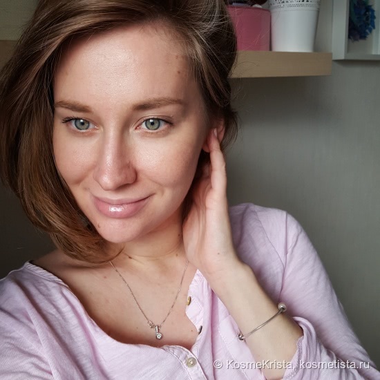 И снова: «У губ твоих конфетный, конфетный вкус» с бальзамом-стиком Clarins Eclat Minute в оттенке 01