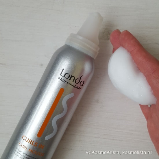 Стайлинг средства Londa Professional: Curls in мусс для кудрявых волос и Protect it теплозащитный лосьон для придания объема