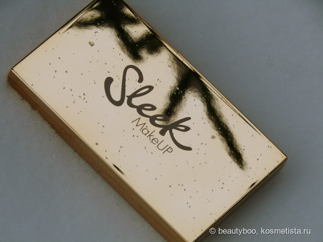 Новогодние игрушки. Skeek MakeUp Highlighting Palettes