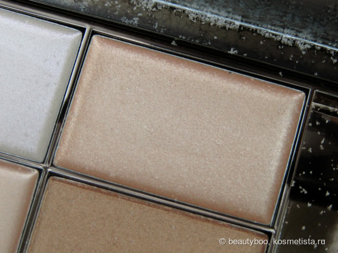 Новогодние игрушки. Skeek MakeUp Highlighting Palettes