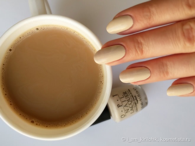 Если хочется сладкого или совсем не забытое старое....OPI my vampire is buff (E82)